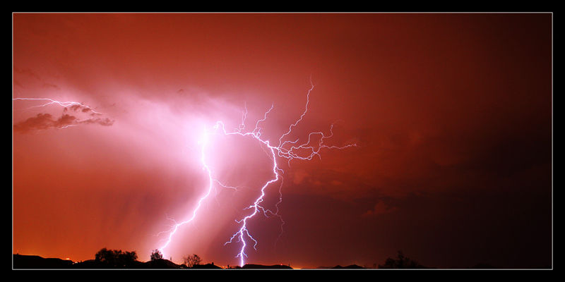 800px Bolts3