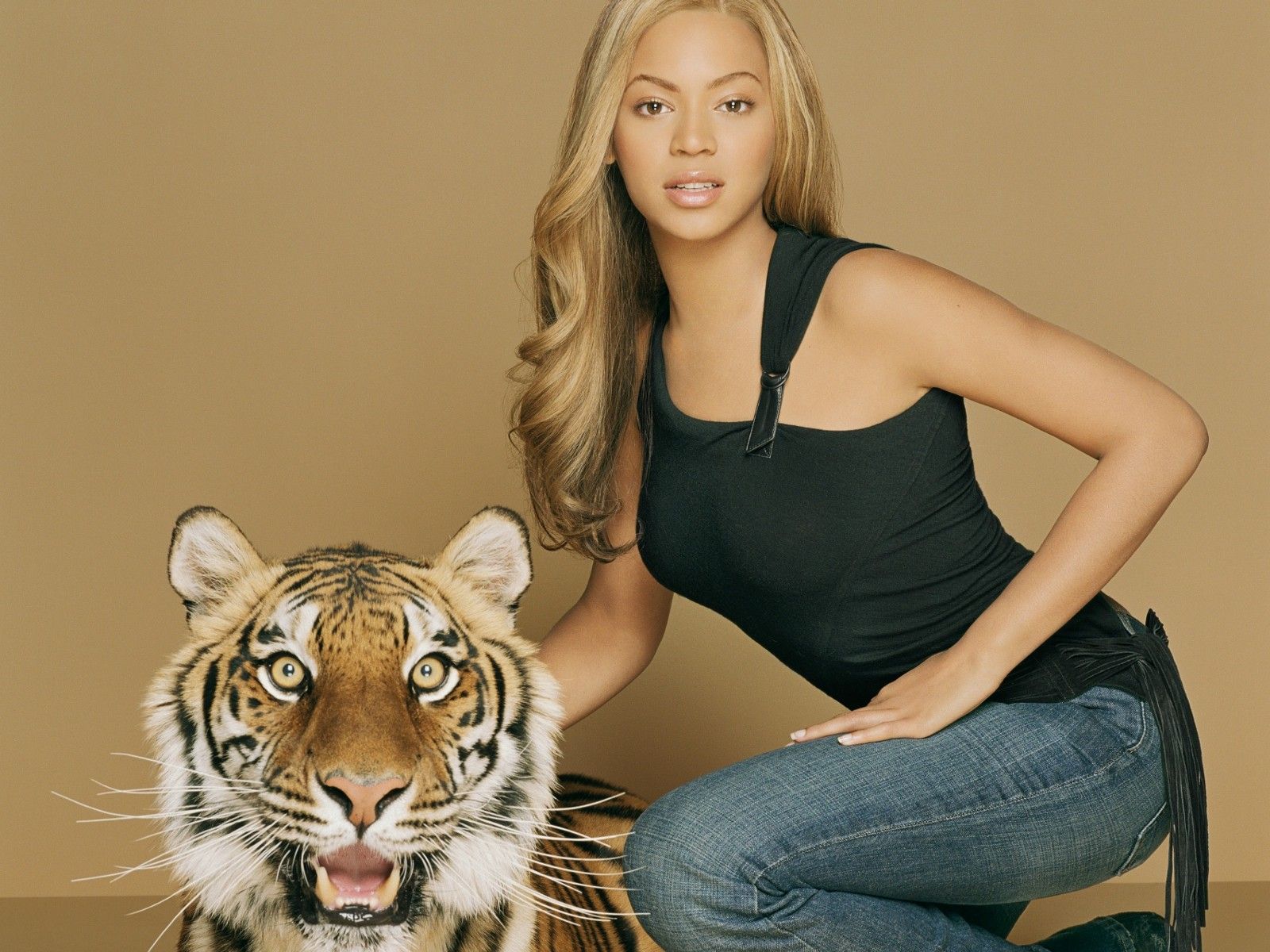 Beyonce781600x1200