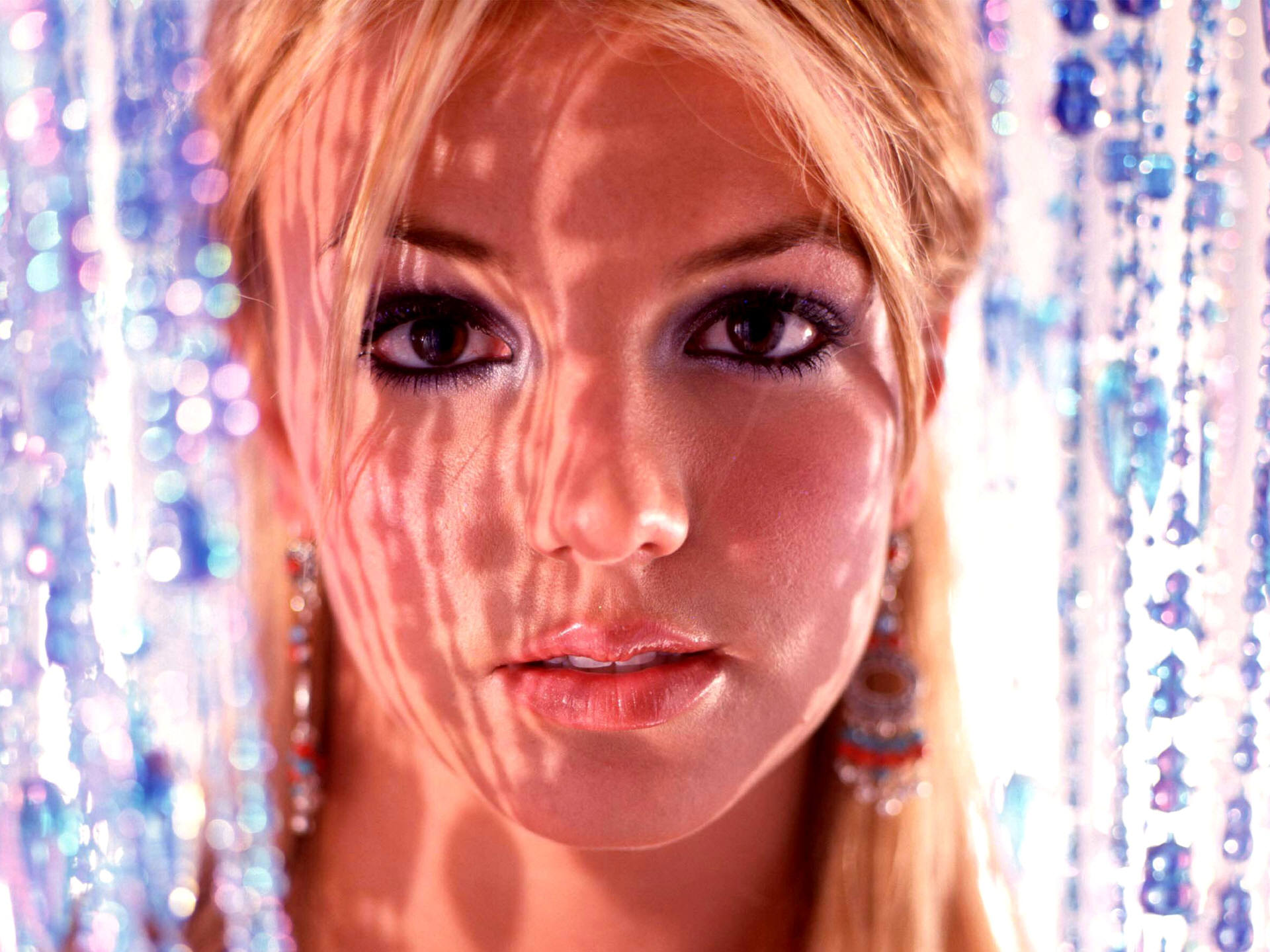 Britney3351920x1440
