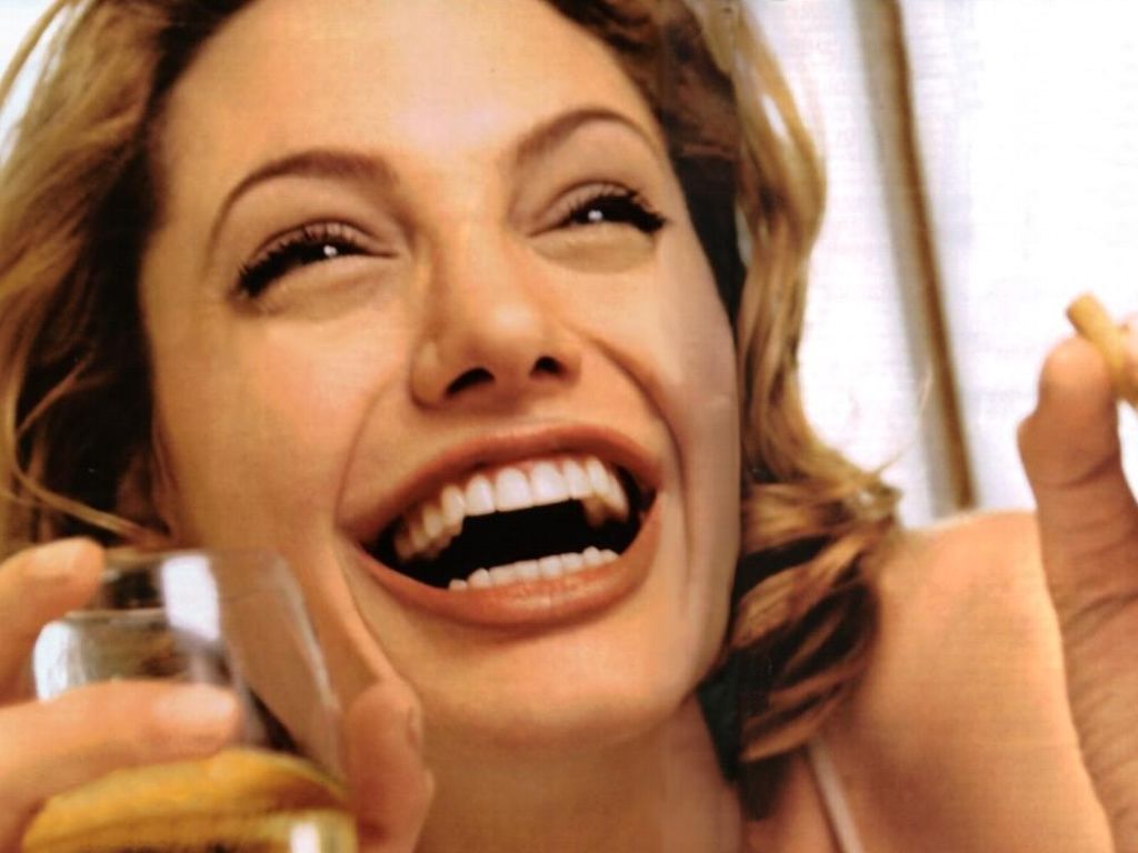 Jolie851024x768