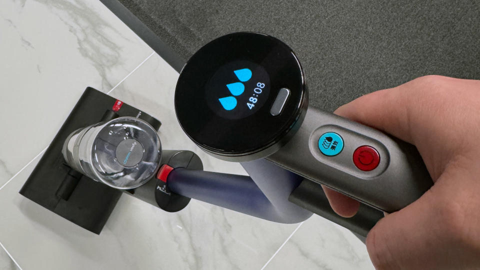 Dyson Wash G1 hands-on impressions