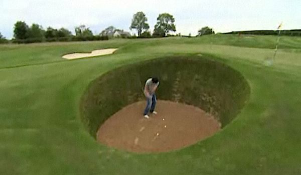 rory_mcilroy_shows_off_his_ridiculous_backyard_practice_facility.jpg