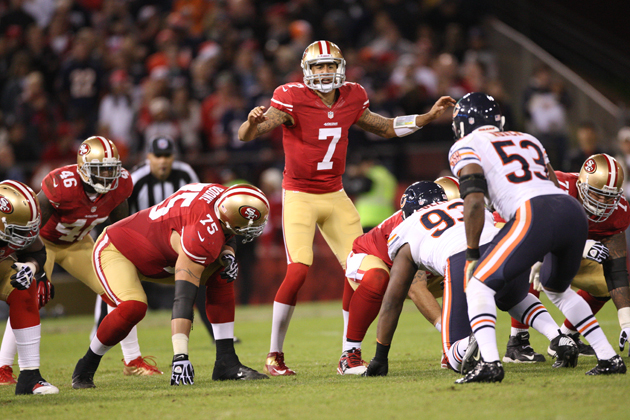 yahoo_kaepernickbearssnap.jpg