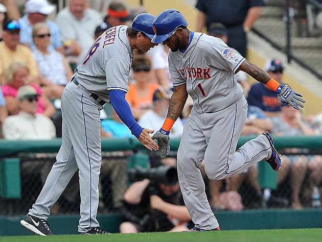 Valdespin-post-homer-low-five-USAT.jpg