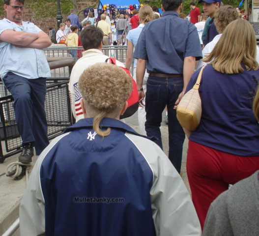 femulltail.jpg