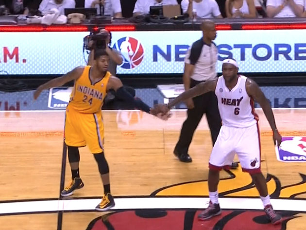 Dope-dap.-Screenshot-via-@BleacherReport.jpg