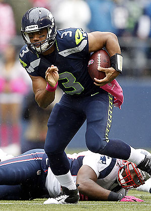 Russell-Wilson-leaving-behind-a-trail-of-Pats-USP.jpg